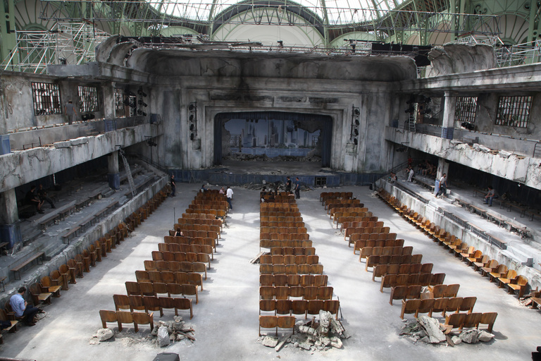 Atelier Devineau - 2013-07 - THEATRE RUINE - montage69.jpg