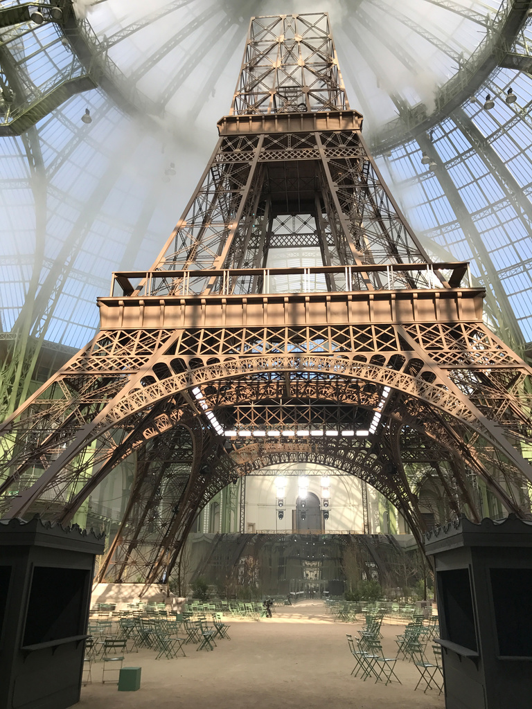 Atelier Devineau - 2017-07 - TOUR EIFFEL - décor2.jpg