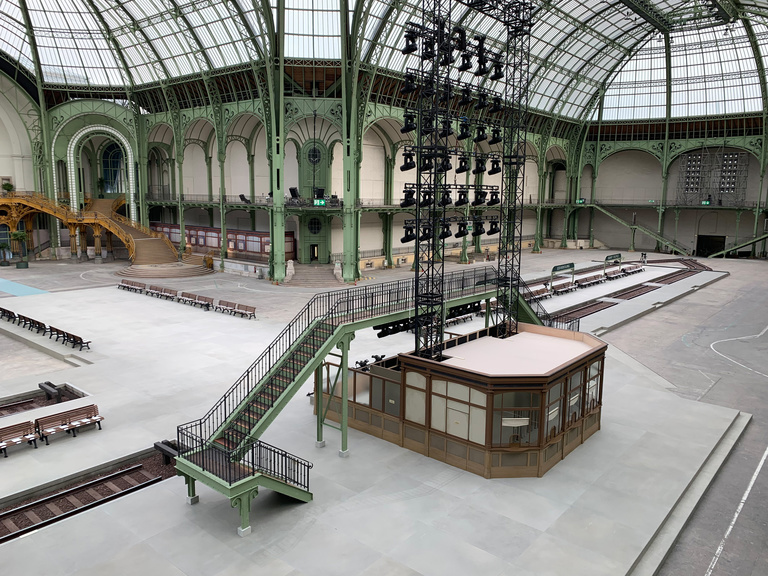 Atelier Devineau - 2019-05 - TRAIN BLEU - décor10.jpg