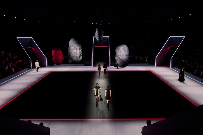 Atelier Devineau - Dior - Bob Wilson