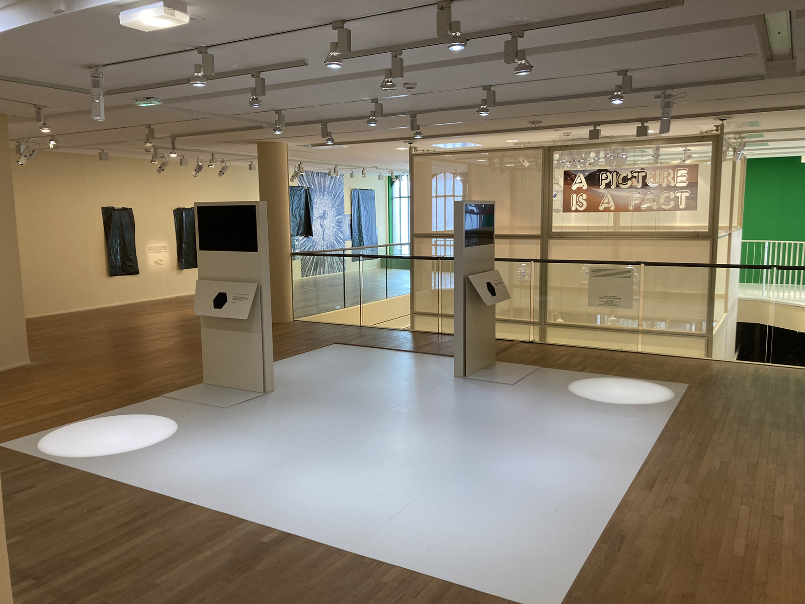 Atelier Devineau - Fake News : Art, Fiction, Mensonge