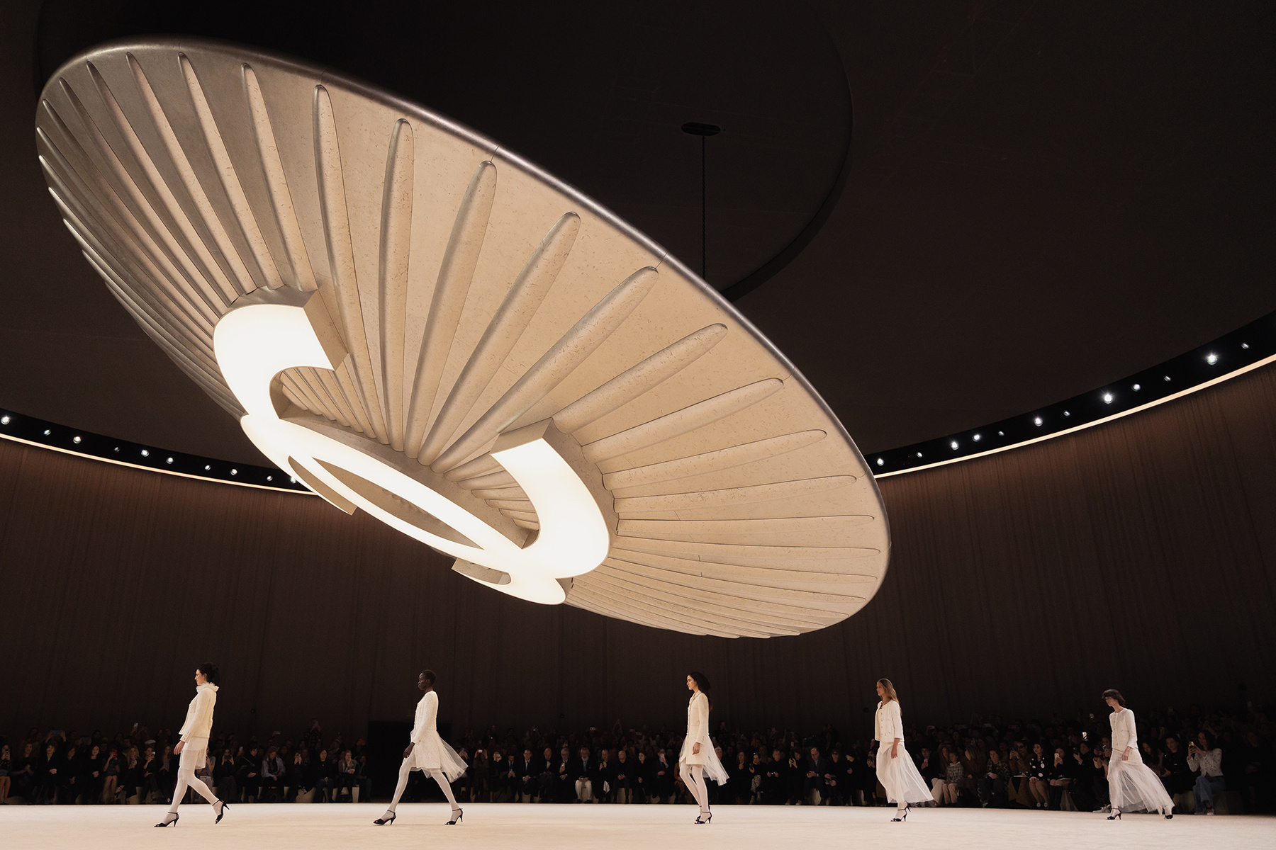 Atelier Devineau - Défilé Chanel Haute-Couture Printemps-Eté 2024
