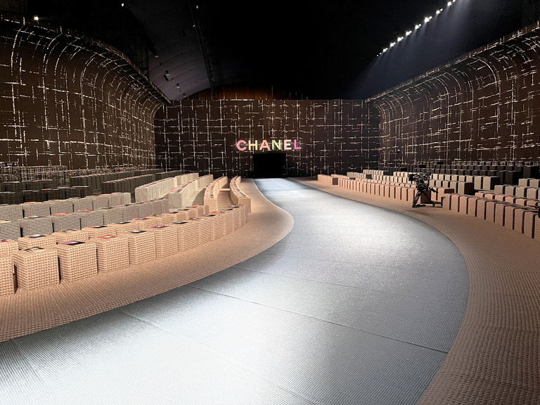 Atelier Devineau - CHANEL - Tweed River